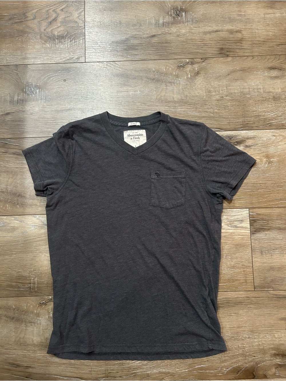 Abercrombie & Fitch Men's Charcoal V-Neck Pocket Tee